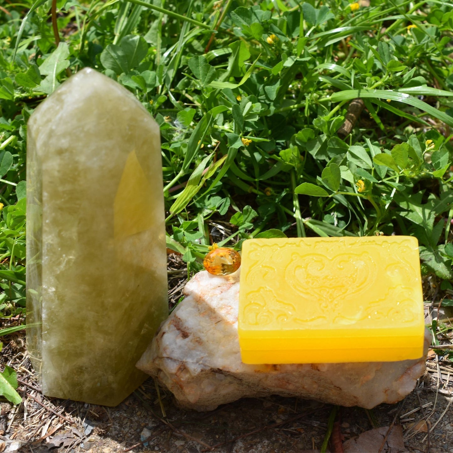 💛 Lime & Mango Soap – Fresh & Fruity