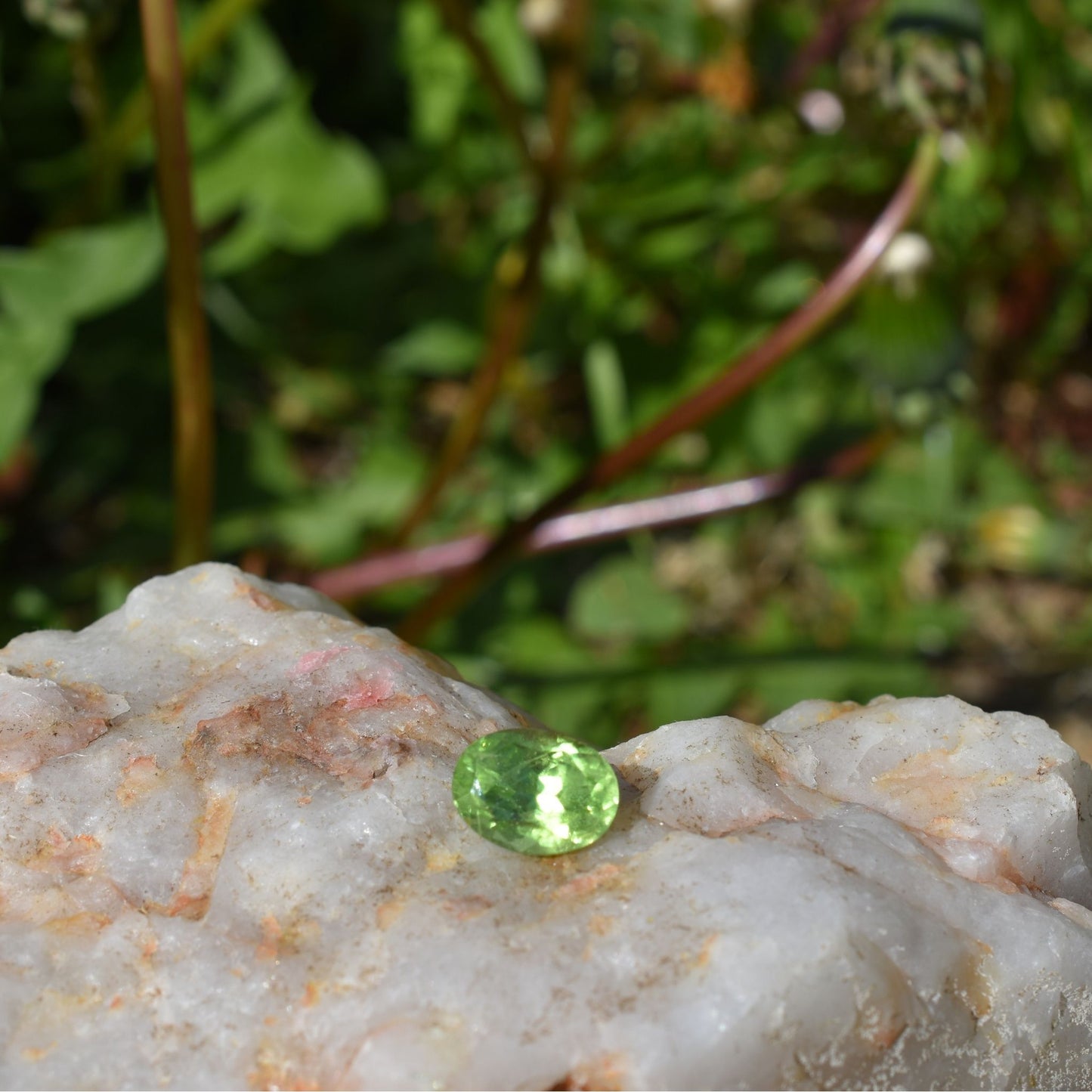💚 Peridot – Renewal & Positivity