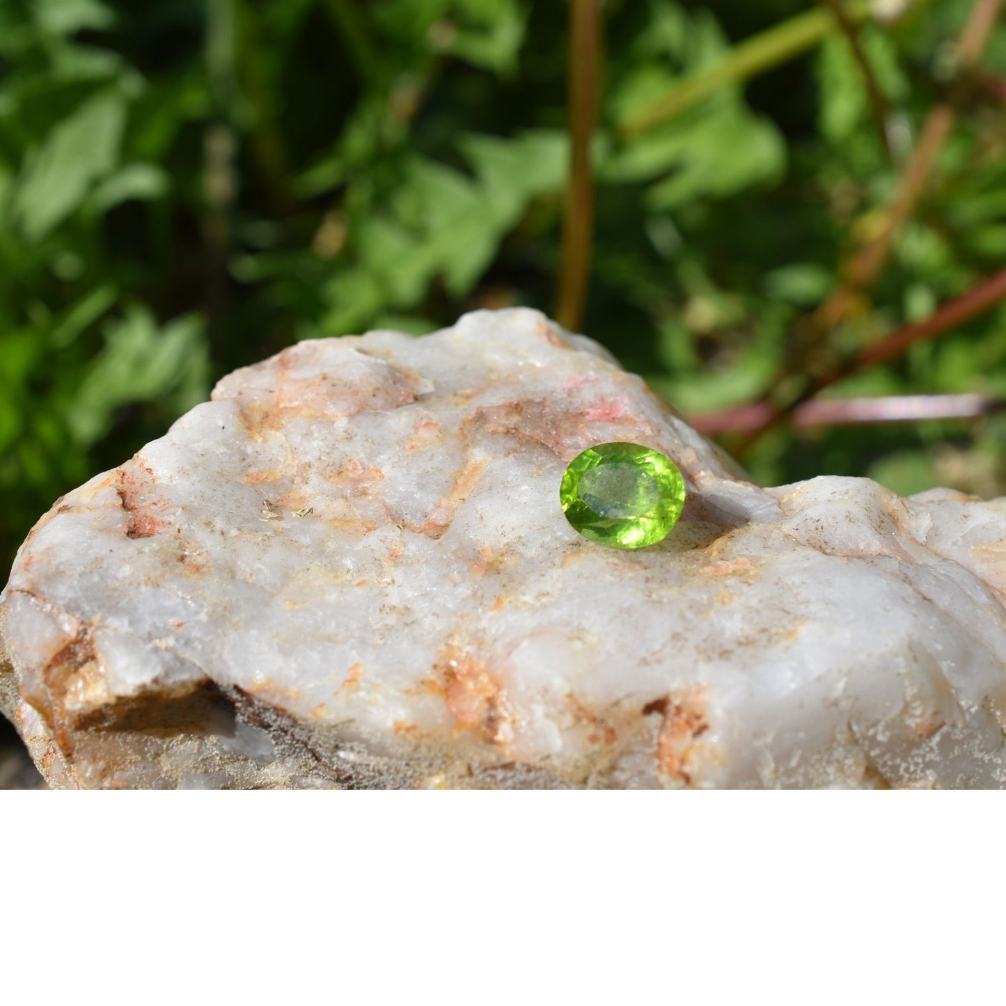 💚 Peridot – Renewal & Positivity