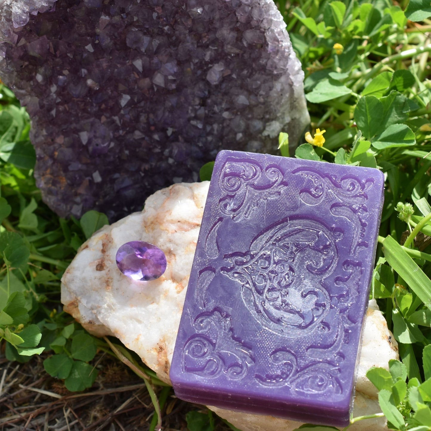 💜 Violet Bloom Soap – Tranquil & Softly Scented