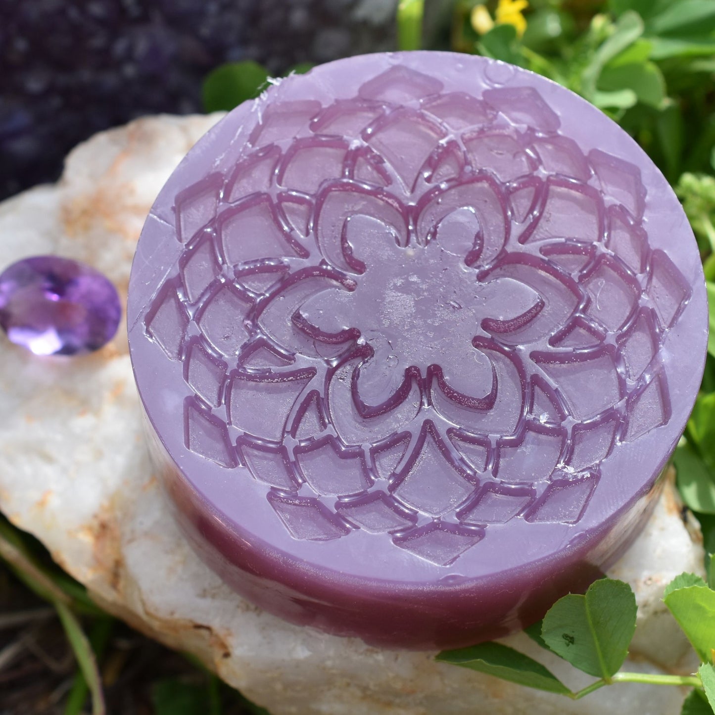 💜 Violet Bloom Soap – Tranquil & Softly Scented