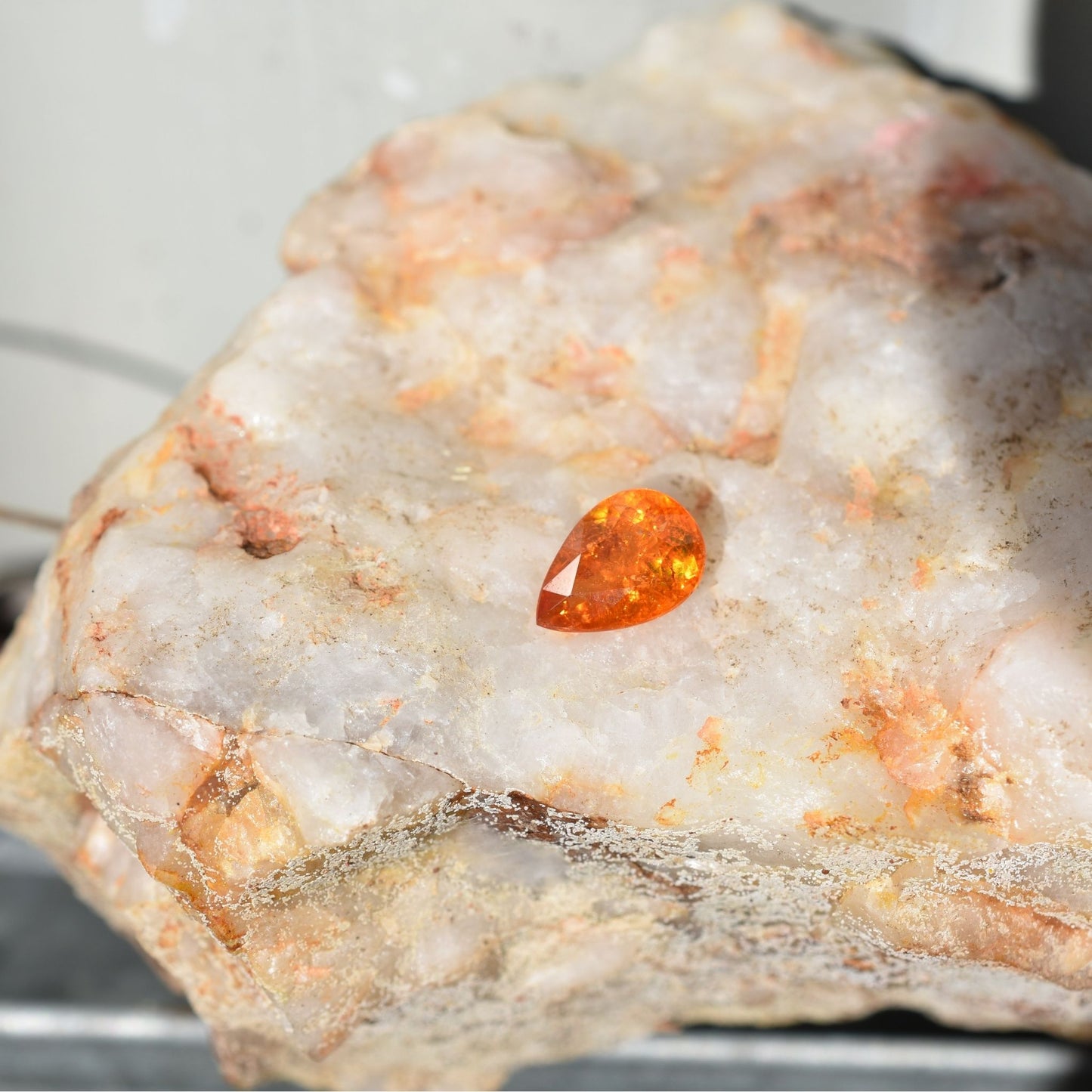 ❤️ Garnet – Strength & Passion