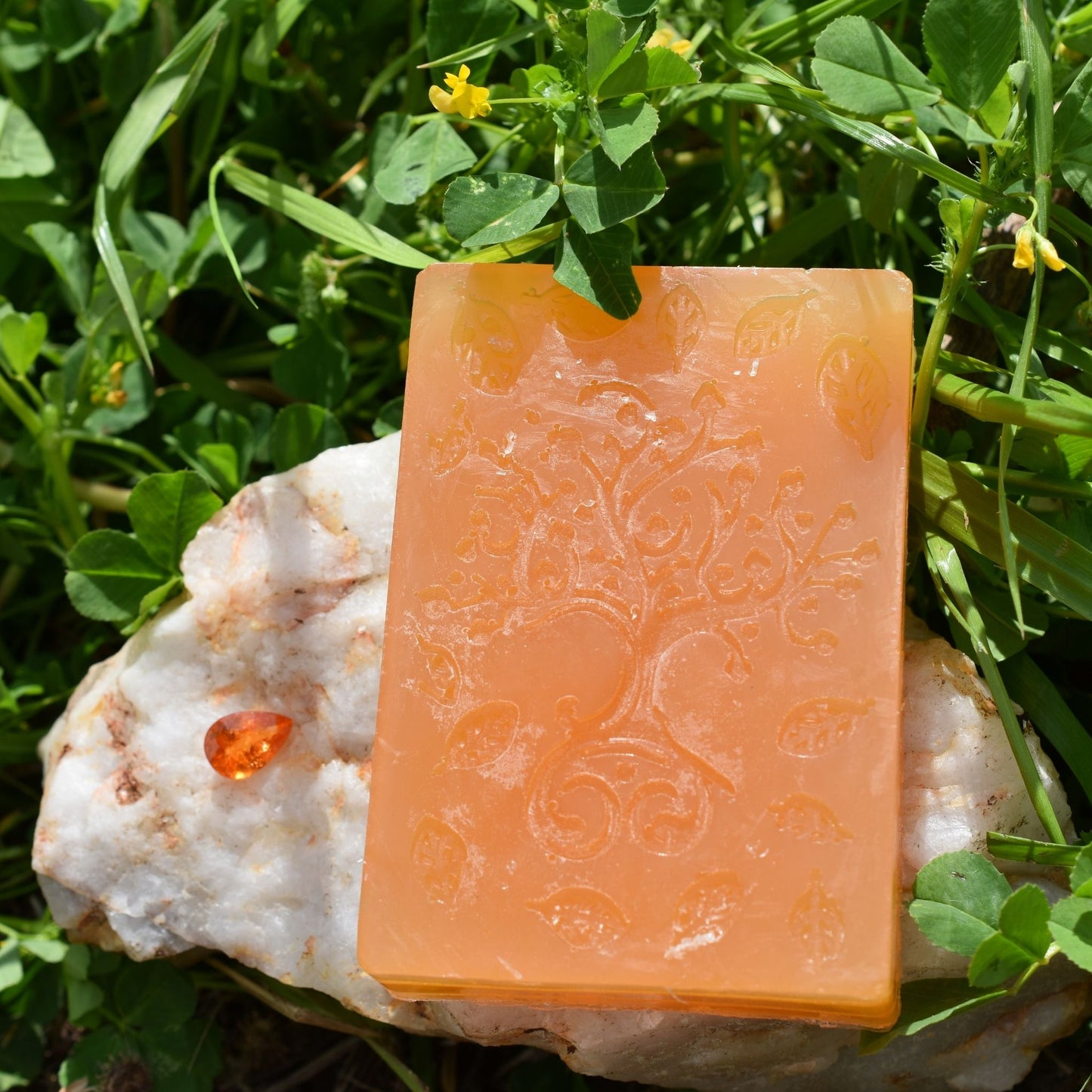 π§‘ Orange Blossom & Honey Soap β Bright & Uplifting