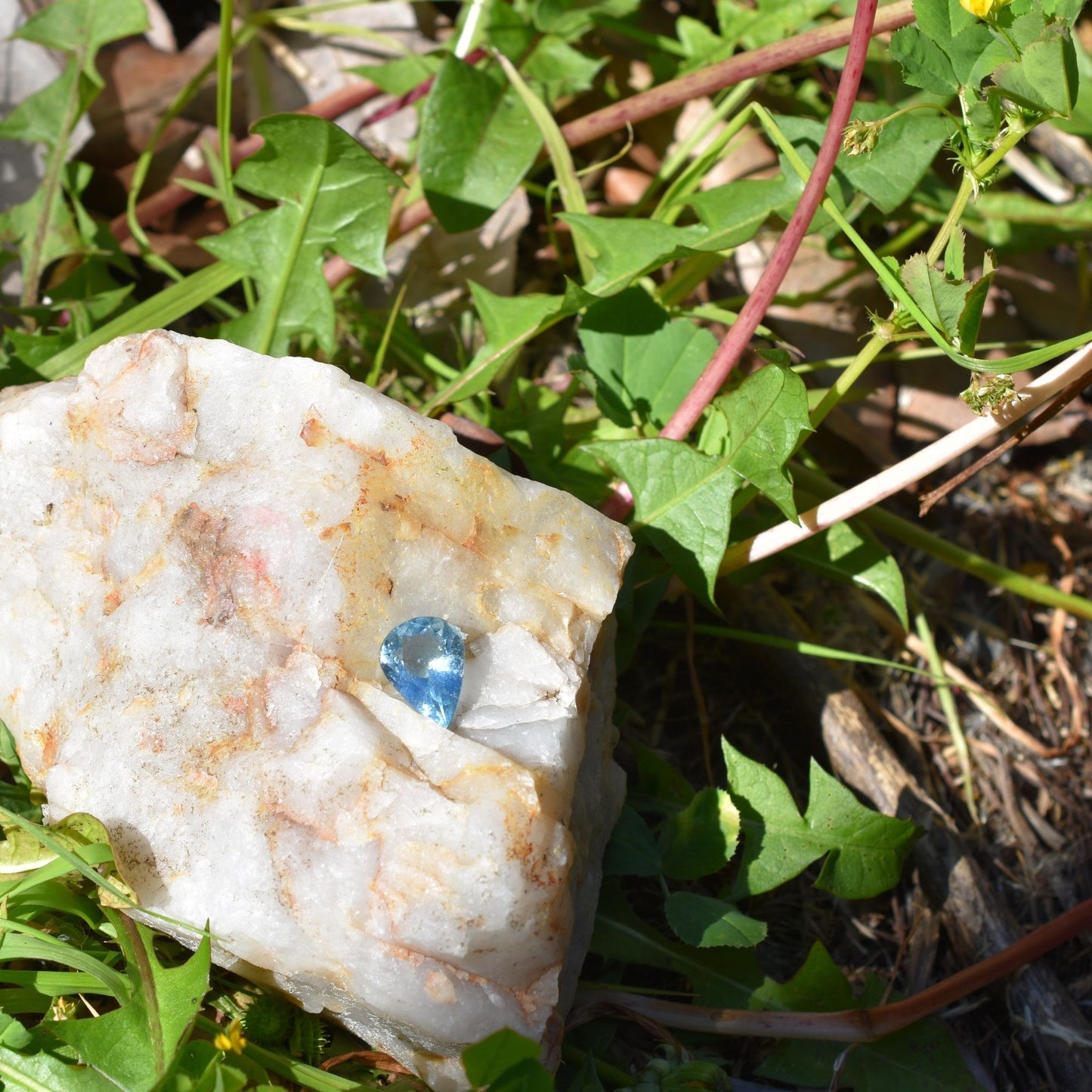🌊 Aquamarine – Serenity & Clarity