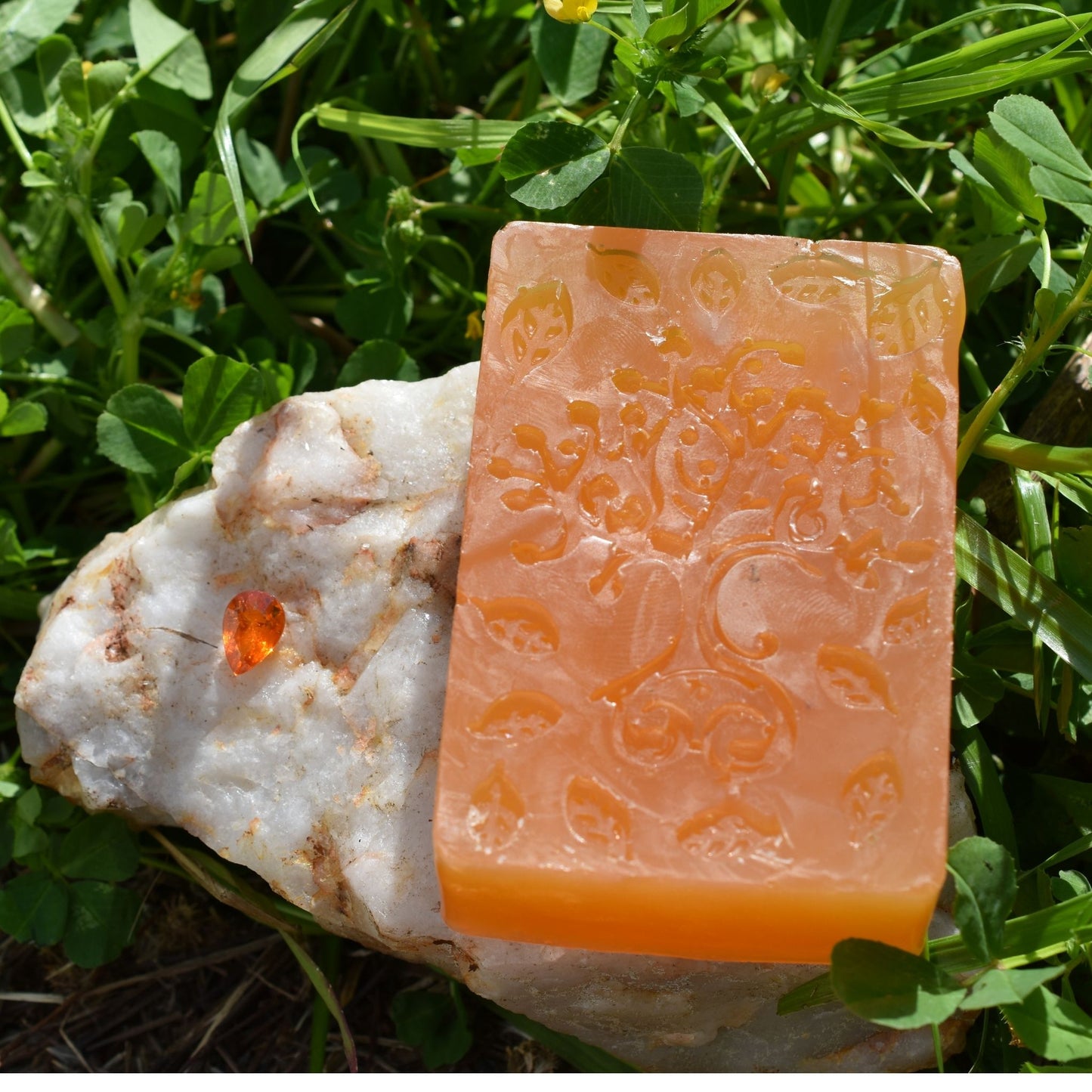 π§‘ Orange Blossom & Honey Soap β Bright & Uplifting