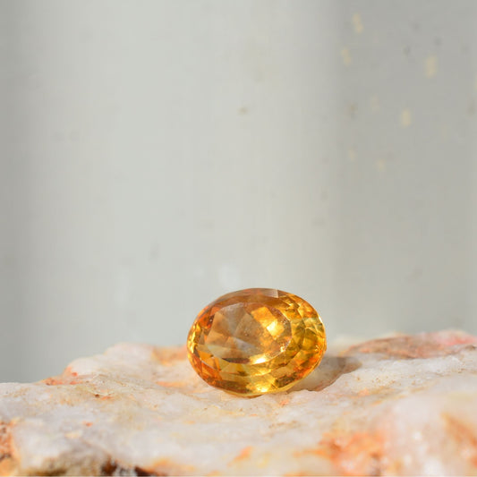 💛 Citrine – Abundance & Joy