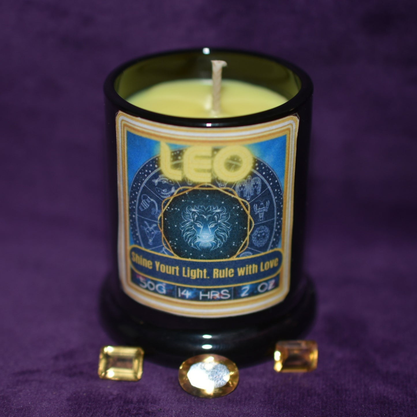 ♌ Leo Zodiac Candle – Gold Frankincense & Myrrh