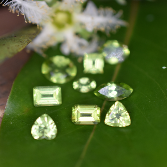 Peridot Gemstone – 100% Natural Untreated - Calibrated Sizes